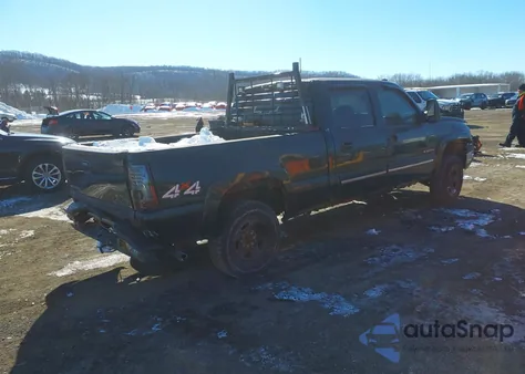 2003 Chevrolet Silverado 1500Hd Ls z USA, uszkodzony, nr VIN 1GCGK13U93F162286